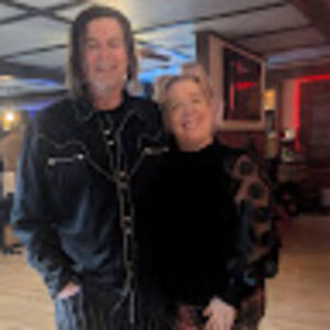 Meet your Posher, Joelle